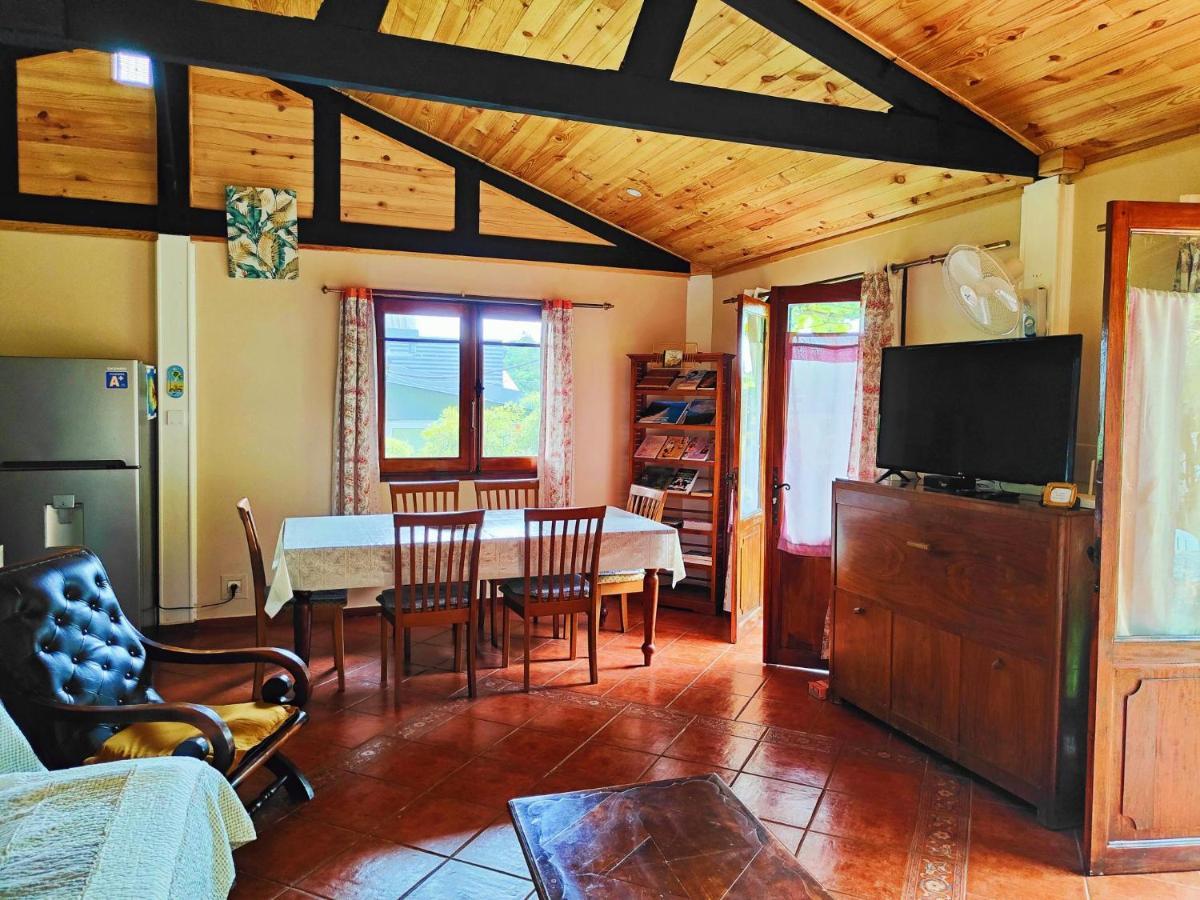 Chalet Combava Saint-Benoît Eksteriør bilde