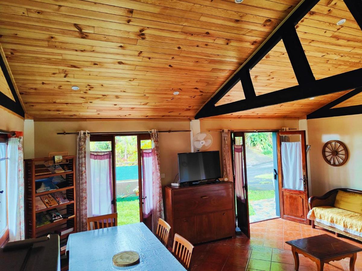 Chalet Combava Saint-Benoît Eksteriør bilde